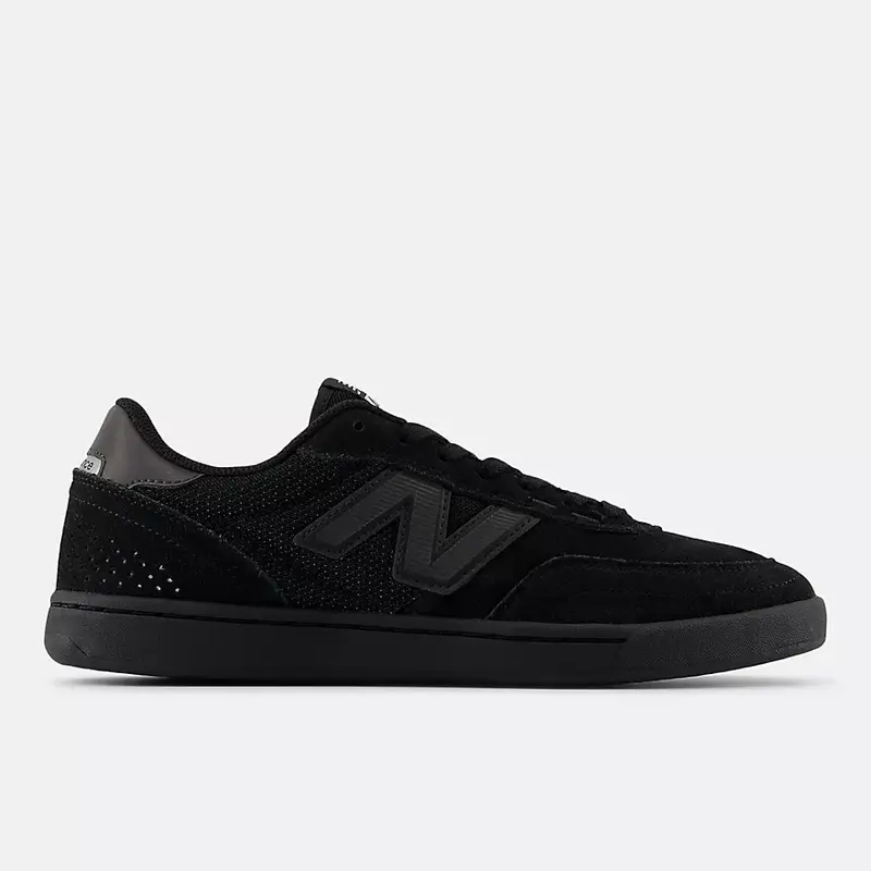 440 Black