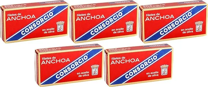 Anchoas del Cantábrico Consorcio en Aceite de Oliva, pack de 5 latas de 45g. Filetes de anchoa elaborados de forma artesanal para un aperitivo gourmet y lleno de tradición.
