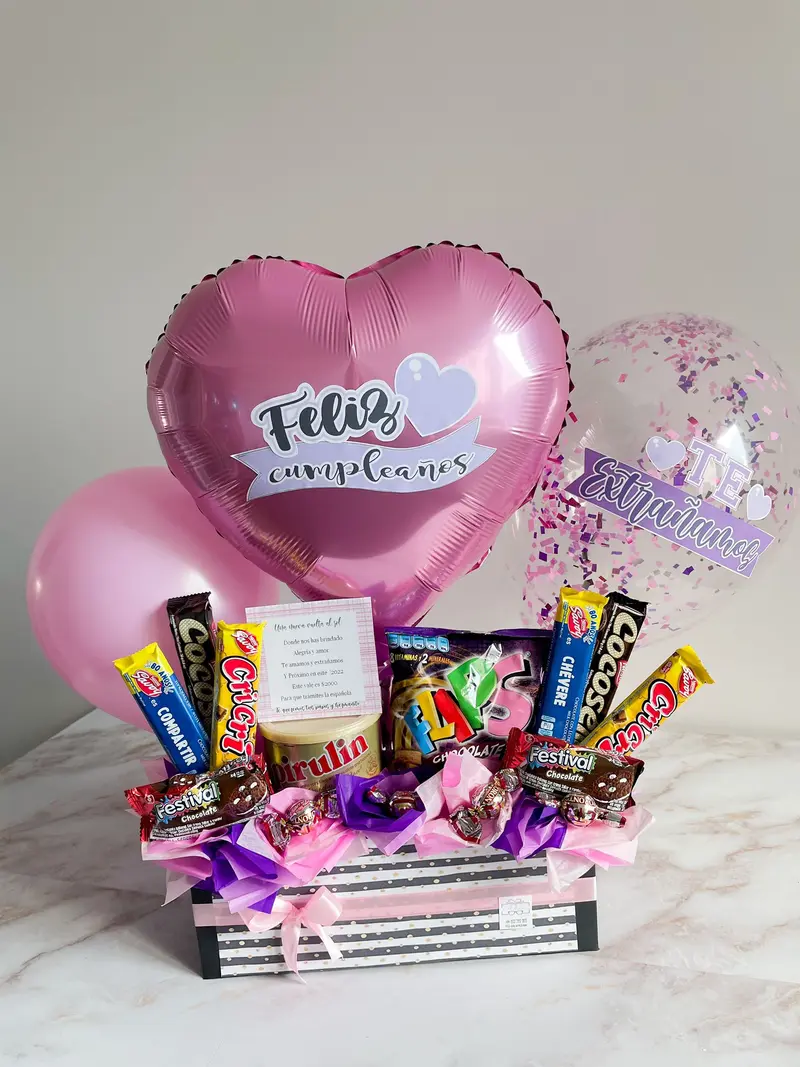 Arreglo Globos con Chocolates Venezolanos