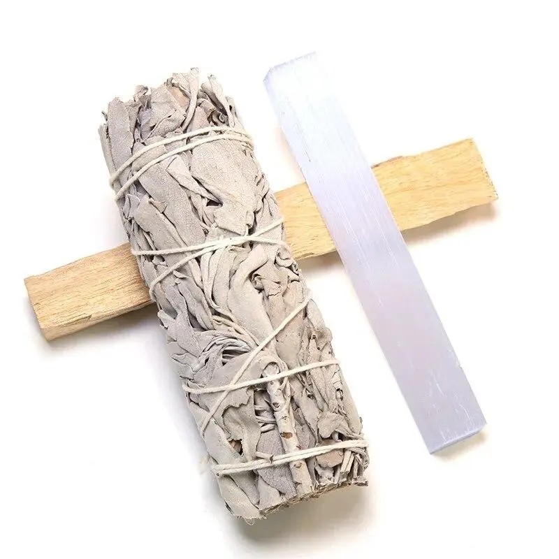 Atado de Salvia, Palo Santo y Selenita. Armonía y Purificación para tu Espacio