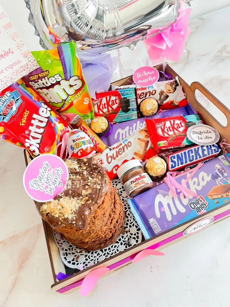 Bandeja de Merienda Sorpresa Globos con helio