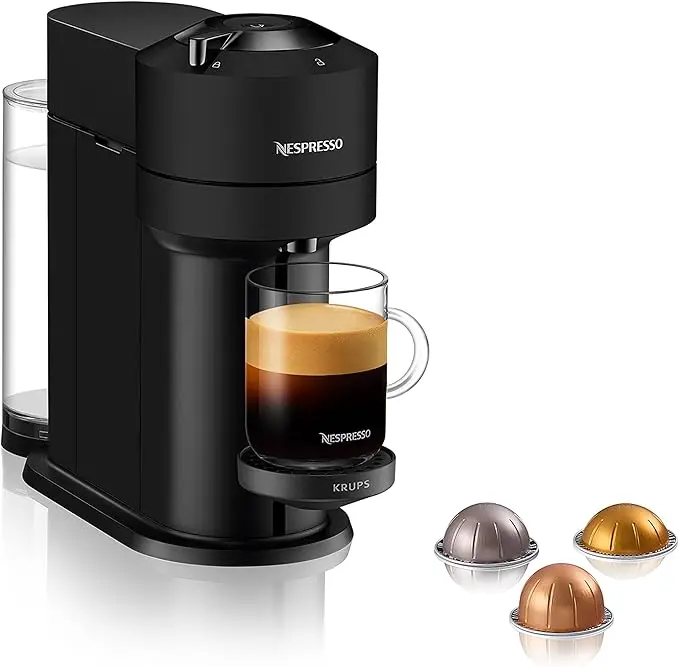 Cafetera Nespresso Vertuo Next de Krups en Negro Mate. Una máquina de café de cápsulas con un diseño elegante, tecnología Centrifusion, 5 tamaños de taza y conectividad inteligente.