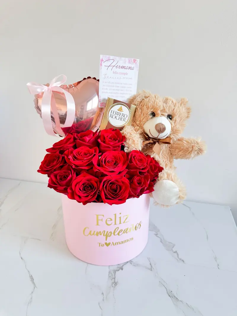 Caja con rosas, chocolate y globito