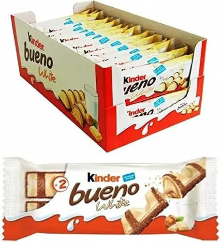Caja de 30 paquetes de Kinder Bueno White. Cada paquete contiene 2 barritas de barquillo crujiente con relleno de leche y avellanas, cubiertas de chocolate blanco.