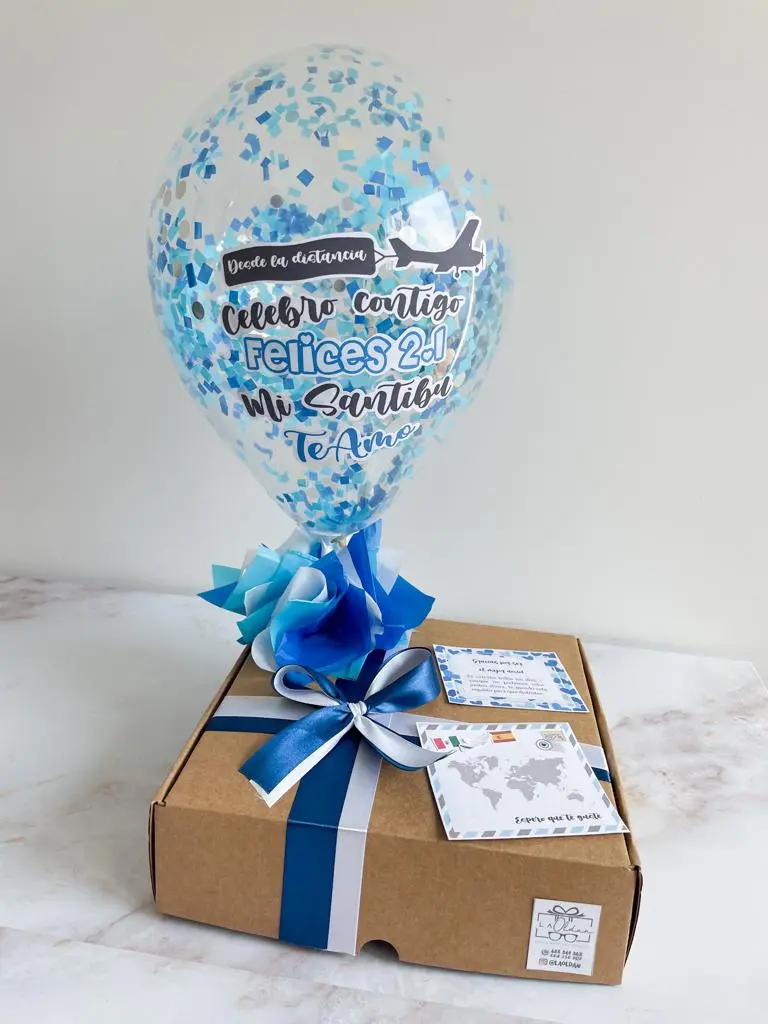 Caja Sorpresa con Globito personalizado y chocolates
