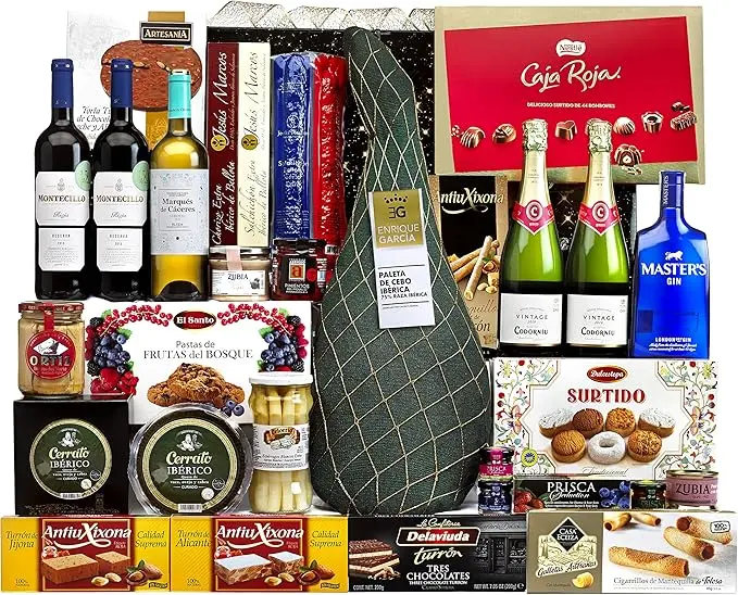 Cesta de Navidad Cia&Co Lote B812 con Paleta Serrana Reserva. Un completo lote navideño con paleta, bebidas, ibéricos de bellota y un gran surtido de dulces para un regalo memorable.