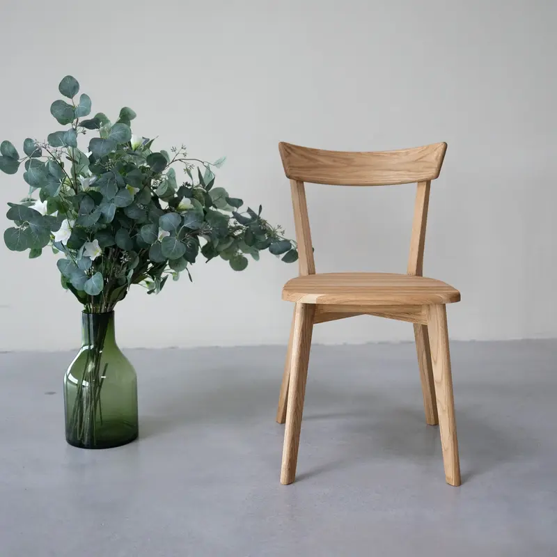 Chaise en bois massif de chêne Victoria - Lot de 2 ou 4 chaises. - NordicStory