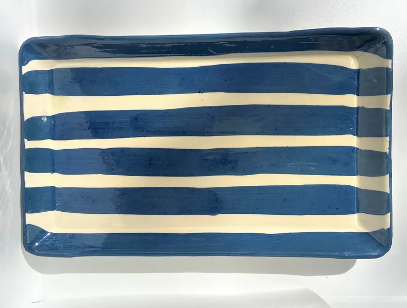 Fuente rayas azul