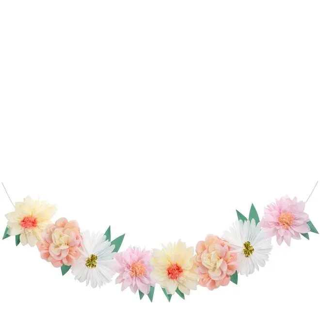 Guirnalda de flores gigantes