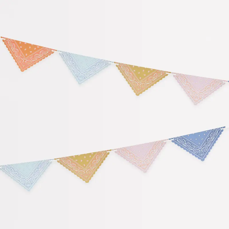 Guirnalda Fiesta del Oeste – Bandanas de Colores