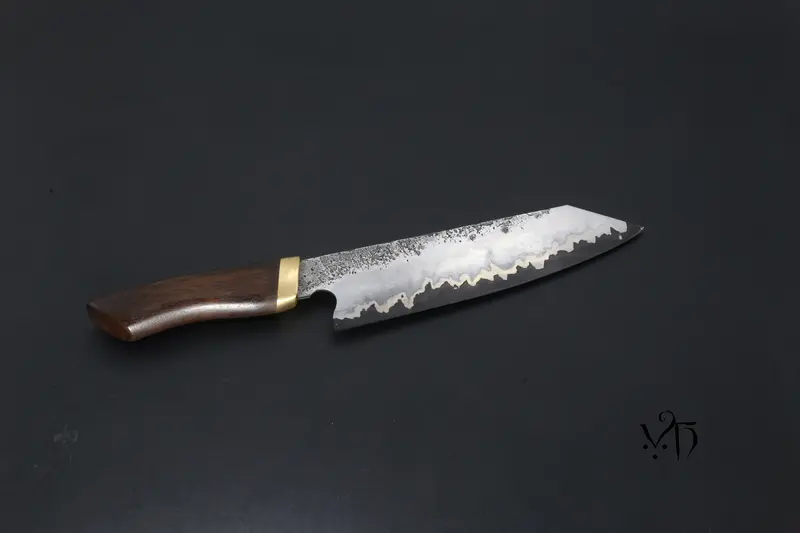 Kiritsuke Sanmai 215 mm. Acero inoxidable y Carbono