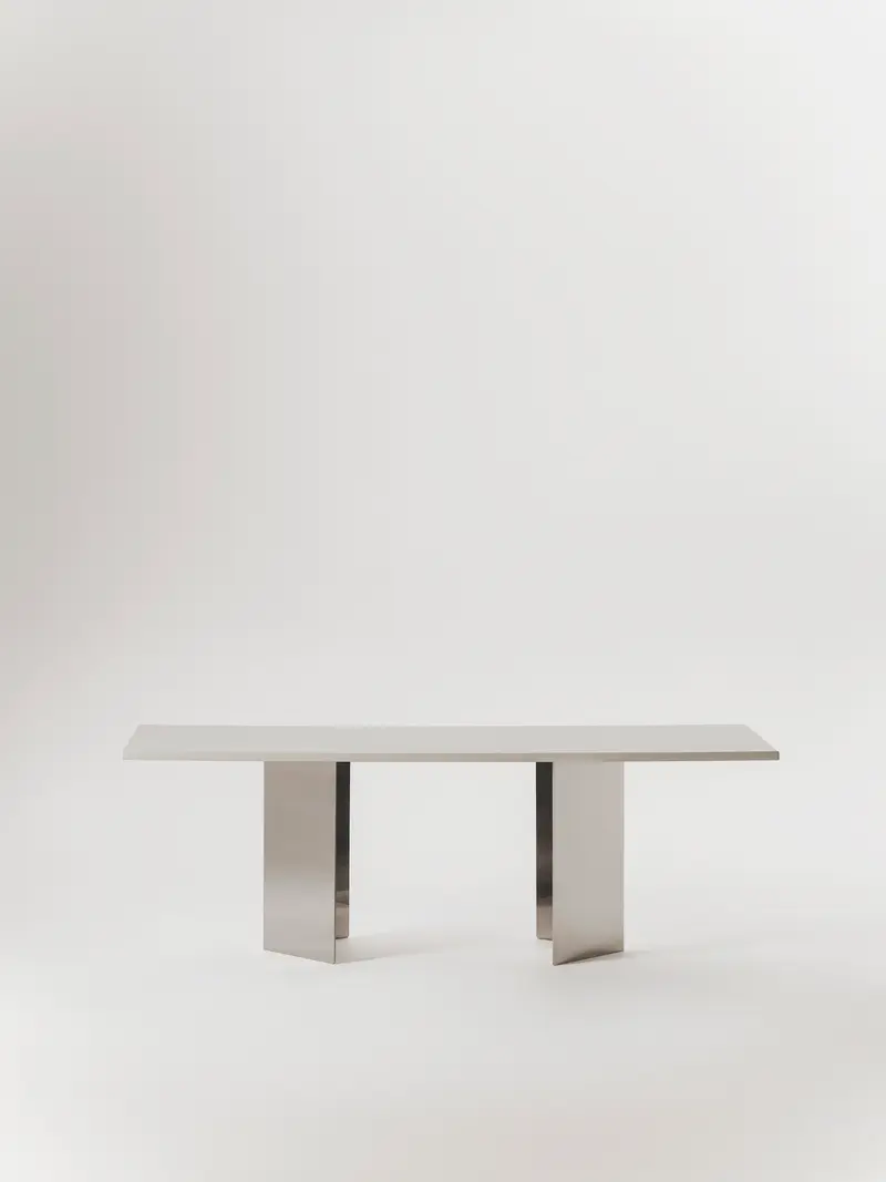 Mesa de comedor Allma de microcemento