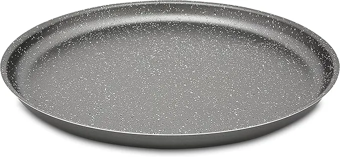 Molde para Pizza Menax Focus de 30 cm. Una bandeja de horno fabricada en Italia con 5 capas de revestimiento antiadherente efecto piedra para una pizza casera perfecta.