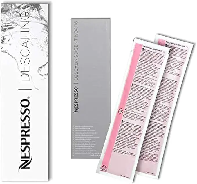 Nespresso Kit Descalcificador para Cafeteras Original y Vertuo. El set de mantenimiento esencial para eliminar la cal, proteger tu máquina y garantizar un café perfecto en cada taza.