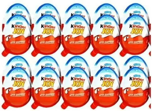 Pack de 12 Huevos Kinder Joy para Niño. Cada huevo contiene una deliciosa crema de leche y cacao con dos bolitas de barquillo crujiente y un emocionante juguete sorpresa.