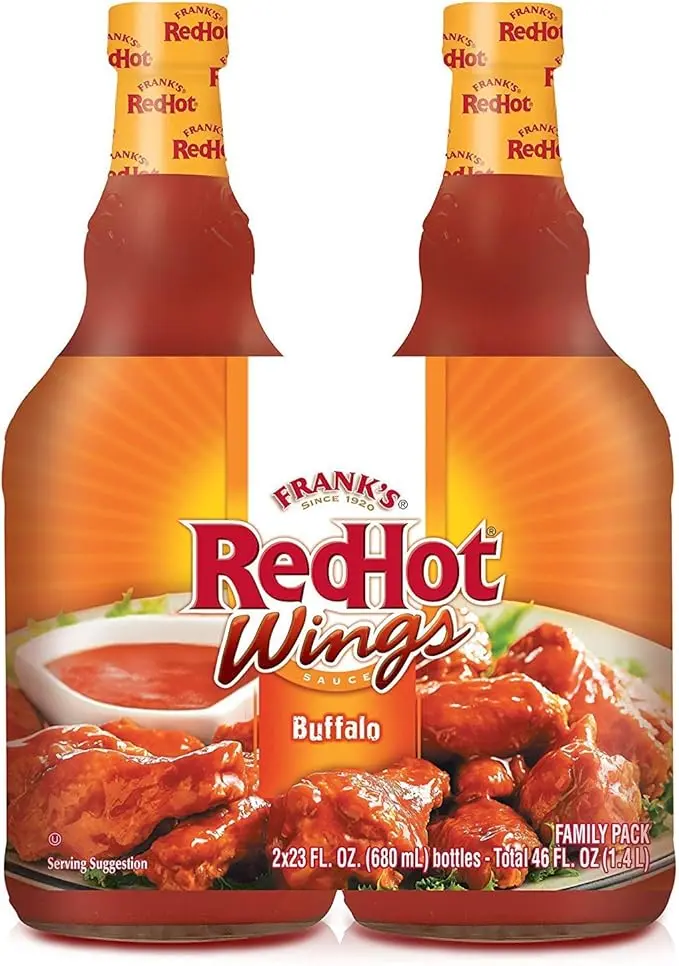 Pack de 2 Salsas Frank's RedHot Buffalo Wings (1360 ml en total). La auténtica salsa americana para alitas, con el equilibrio perfecto de picante y sabor a pimiento y ajo.