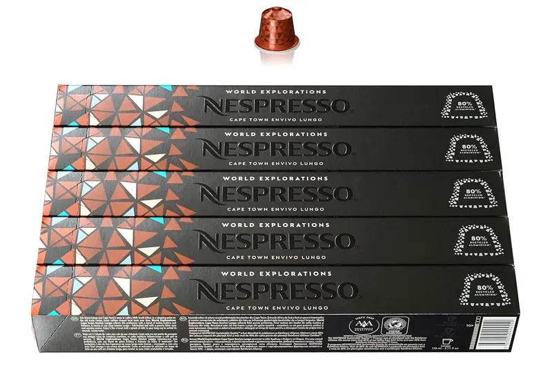 Pack de 50 cápsulas de café Nespresso Cape Town Envivo Lungo. Un Lungo intenso y con cuerpo, con notas amaderadas y un toque especiado. Intensidad 10.