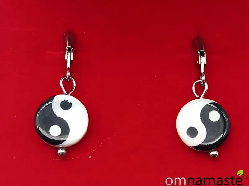 Pendientes de acero Yin Yang nácar