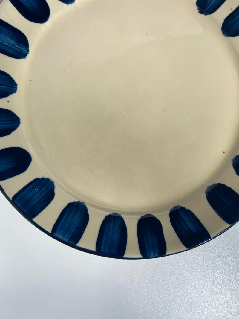 Plato llano rayas azul