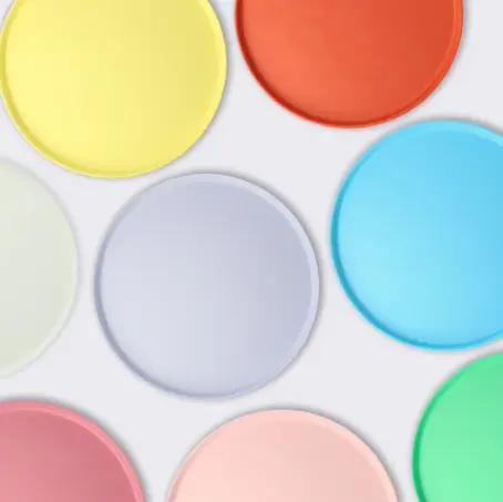 Platos biodegradables pequeños