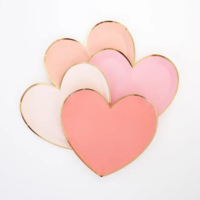 Platos pequeños corazones en 3 tonos