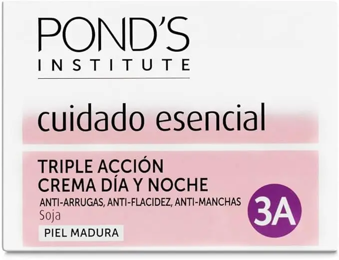 Pond's Crema Facial Triple Acción 3A, 50 ml. Un tratamiento antiedad para pieles maduras que combate arrugas, flacidez y manchas, dejando la piel más lisa, densa y firme.