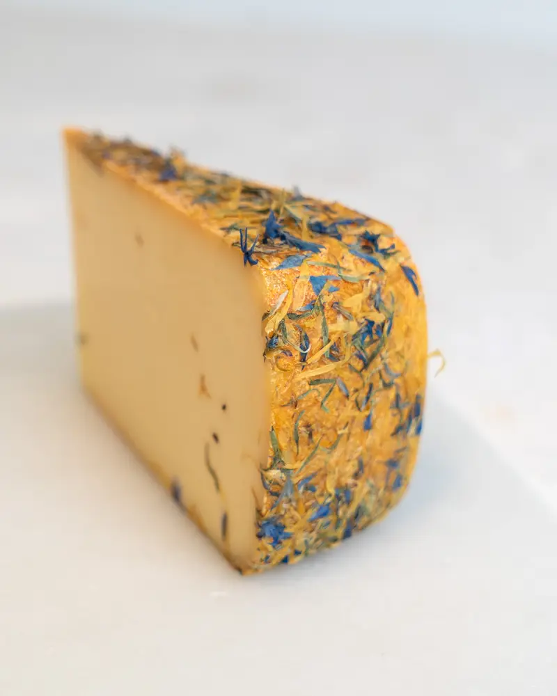Queso Blossom mooo con flores 250 g