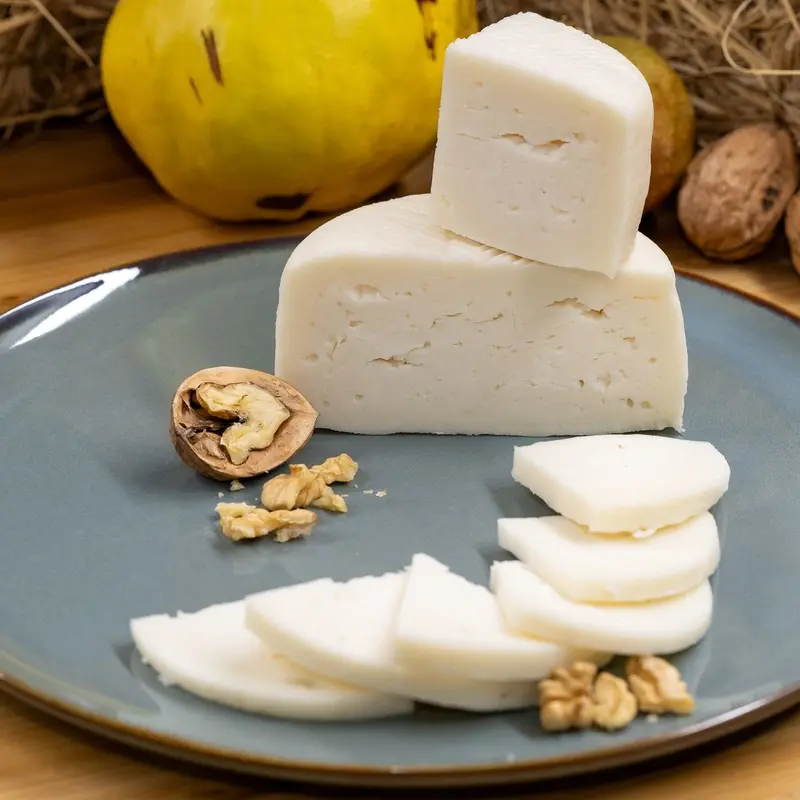 Queso de Cabra Semicurado de Leche Pasteurizada Ecológico (Teruel)