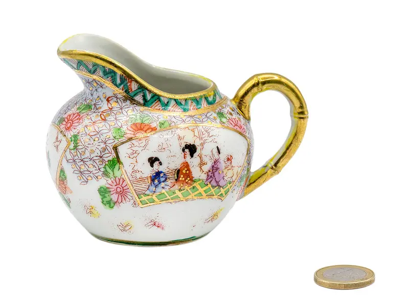 Recipiente vintage de porcelana japonesa pintado a mano, jarra / ordeñador # 93223