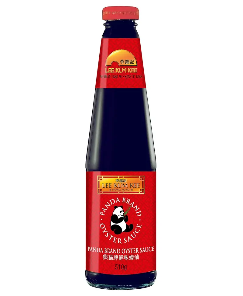 Salsa de Ostras Lee Kum Kee Panda Brand (510g). La auténtica salsa para wok, salteados y guisos, con un sabor umami profundo que realza todos tus platos.