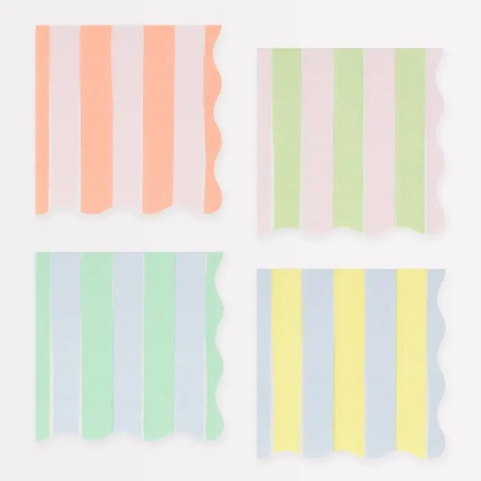 Servilletas Pequeñas Pastel con Rayas Pastel y Borde Ondulado