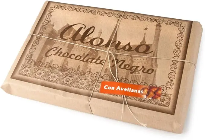 Tableta de Chocolate Negro Intenso con Avellanas ALONSO XXL 900g. Sabor potente de los mejores cacaos del mundo. Un placer artesanal de Astorga.