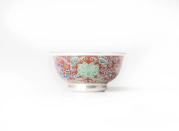Taza n.º 20325, porcelana de Jingdezhen, pintada a mano, 82 ml.