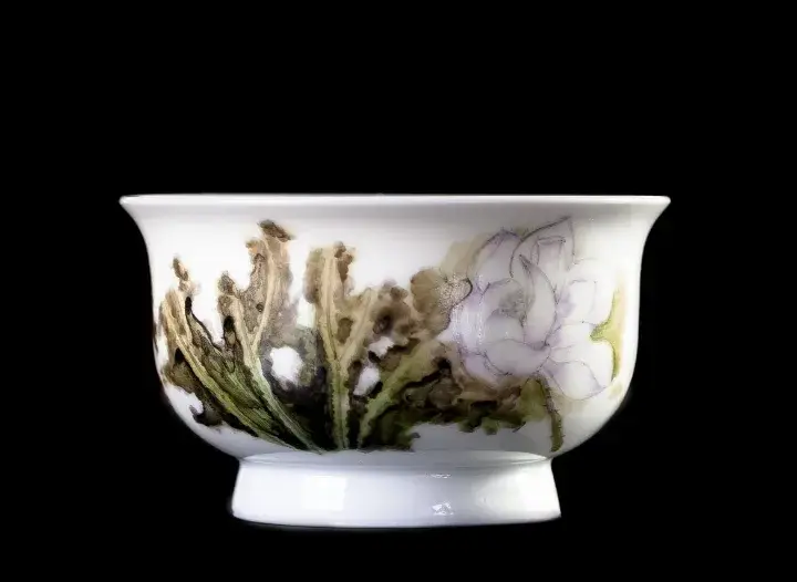 Taza n.º 25098, pintada a mano, porcelana, 100 ml.