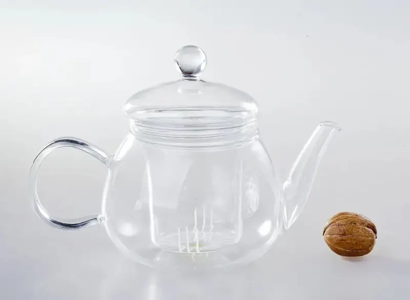 Tetera hervidora, vidrio # 11870, 700 ml.