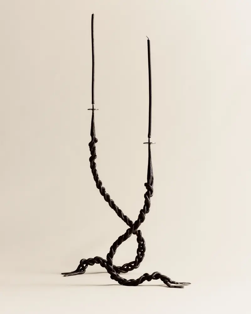Trenzar candelabro de hierro
