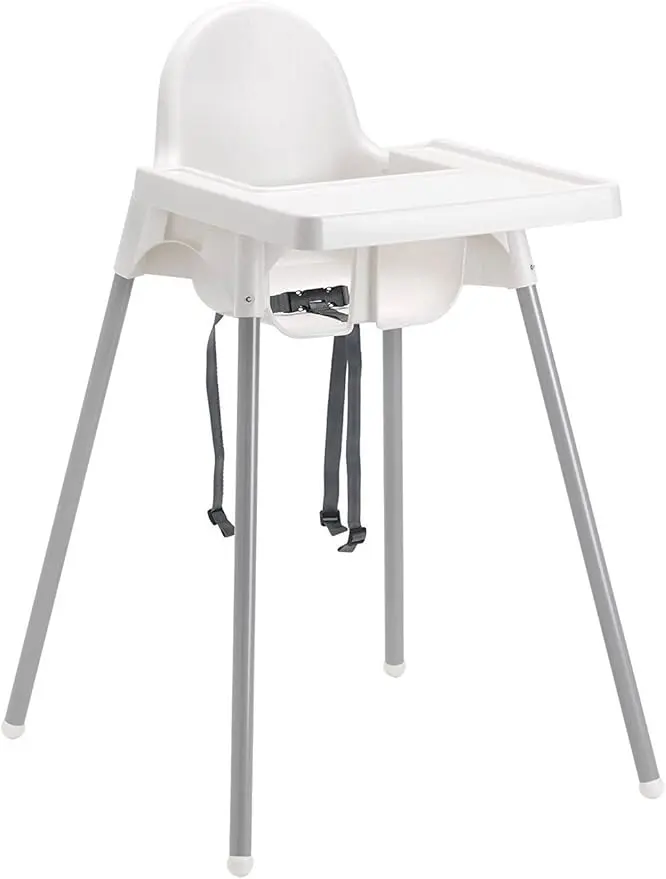 Trona para bebé IKEA ANTILOP, color blanco. Diseño seguro y funcional con patas de acero, cinturón de seguridad y bandeja extraíble. Ideal para hogar y restaurantes.